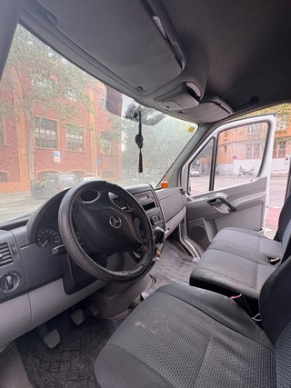 Mercedes-Benz Sprinter 2012