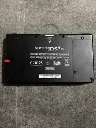 Nintendo DSi XL blu
