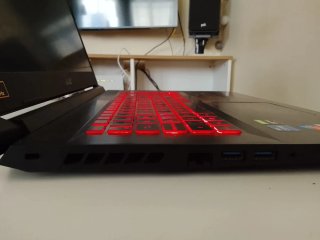 Acer Nitro 5 17 - i7 16GB - Gaming