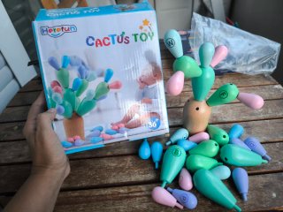 Juguete madera cactus de equilibrio Montessori