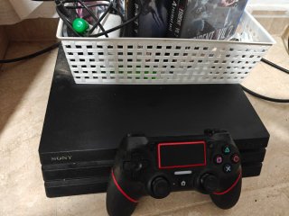 Consola PS4 1TB Sony Negra + Mando