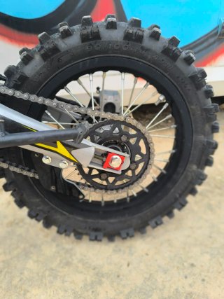 Pit Bike Ziz Racing 140cc Negra y Amarilla