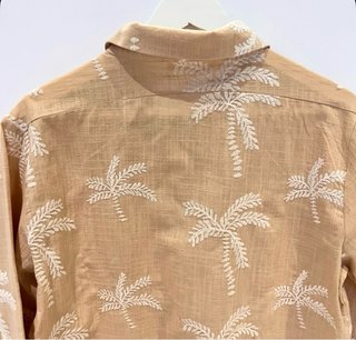 Camisa Lino Beige Palmeras Bordadas