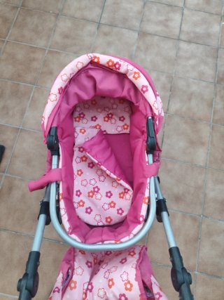 Carrito de muñecas flores rosa