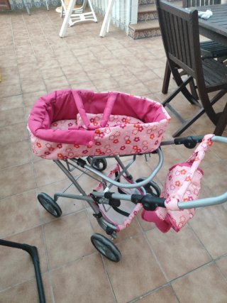 Carrito de muñecas flores rosa