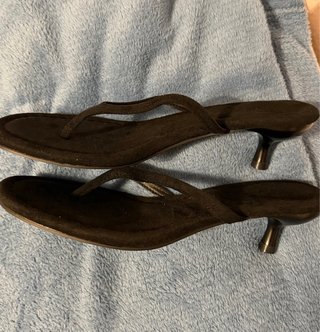 Sandalias tacón kitten ante negro T39