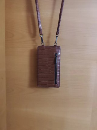 Bolso monedero marrón