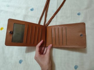 Bolso monedero marrón