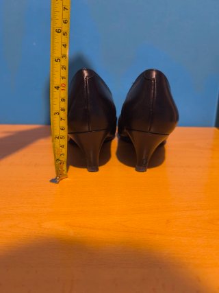 Zapatos de tacón negros
