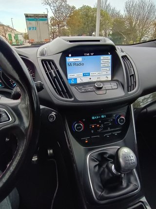 Ford Kuga 2.0 tdci 150cv st-line 2017