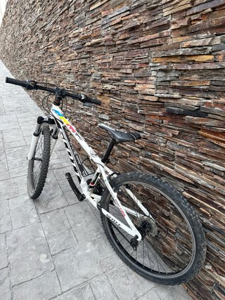 Bicicleta Scott Montaña MTB réplica Nino Schurter