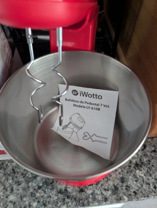 Batidora de Pedestal iWotto Roja