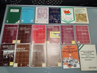 Lote de panfletos y revistas del Partido Comunista