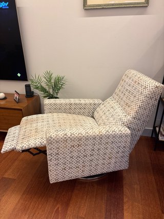 Sillón reclinable de tela