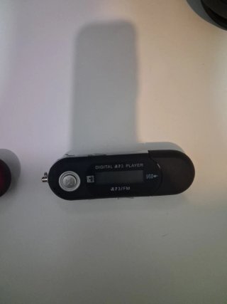 Reproductor MP3 Digital con Radio FM