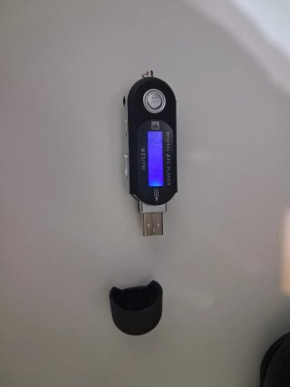 Reproductor MP3 Digital con Radio FM