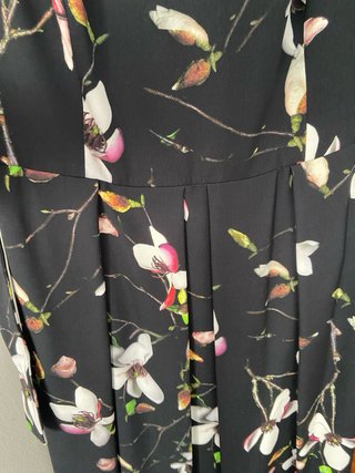 Vestido Adolfo Domínguez floral XL