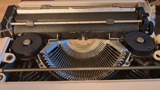 Máquina de Escribir Elsa 103