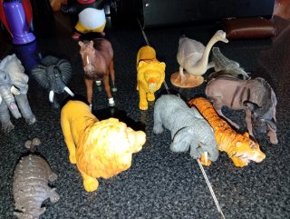 Lote 10 figuras animales