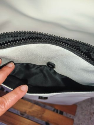 Bolso Mochila Misako Gris y Negro