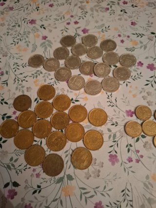 Lote de Pesetas y 5 pesetas