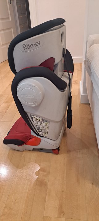 Silla coche Romer Grupo 2-3 Isofix