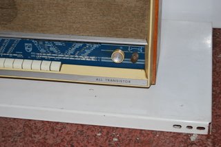 Radio Antigua Philips All Transistor