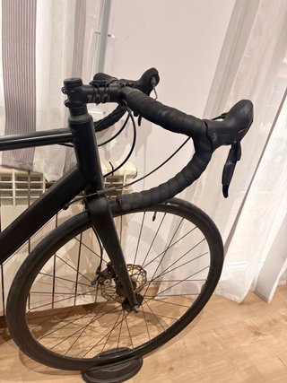 Bicicleta de carretera Triban + rodillo  Talla m