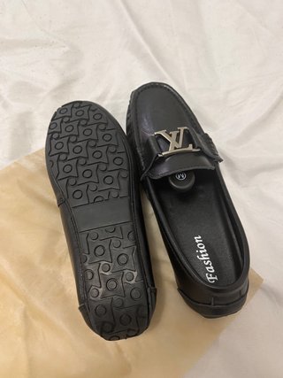 Mocasines Louis Vuitton Negros