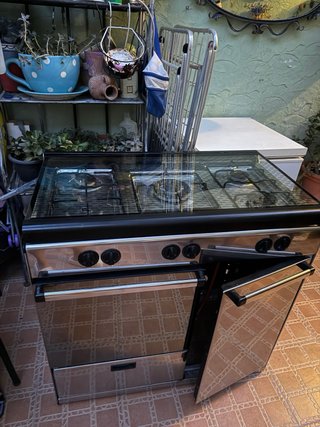 Cocina de gas con horno