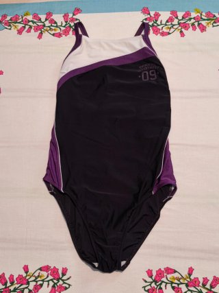 ¡OFERTA! Lote 10 Bikinis, Bañadores y Pareos Mujer