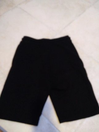 Pantalón corto McKenzie negro