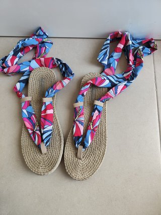 Sandalias planas talla 37