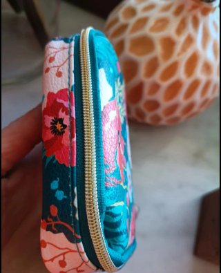 Pochette porta trucco con fiori