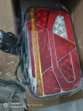 Pilotos LED para remolque (13 pines) caravanas
