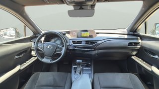 Lexus UX 250h Business 2WD 135 kW (184 CV)