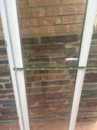 Balconera PVC Blanca con Persiana Eléctrica