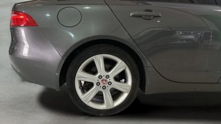 Jaguar XE 2.0 Diesel XE-Pure RWD 132 kW (180 CV)