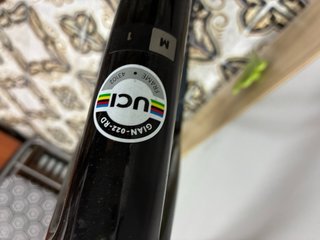Bicicleta Giant 022-RD Talla M URGE VENDER