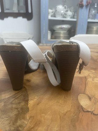 Sandalias Zara Negras T-Strap