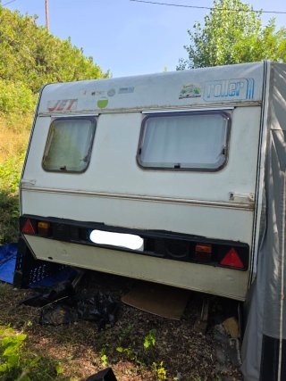 Caravana con documentación <750kg