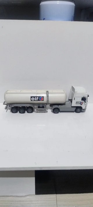 Italeri Camion Cisterna Elf Modellino