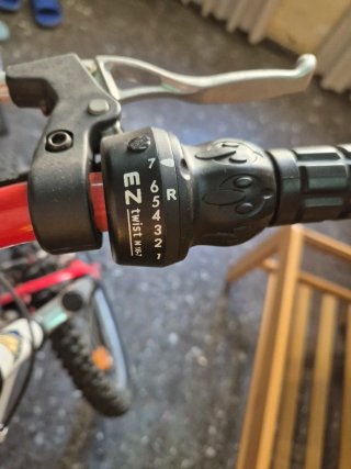 Bicicleta BH Oregon 24 + Casco