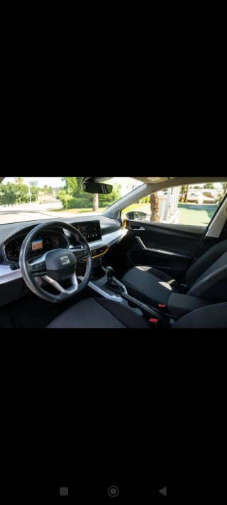 SEAT Arona 2025