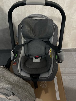 Carrito bebé Jane con silla coche,capazoy bolso
