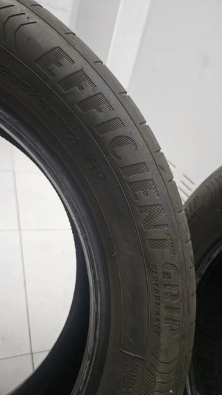 Goodyear 205/55/17 91V