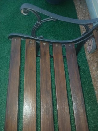 Banco de jardín madera y metal