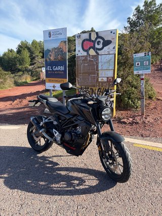 Honda CB125R Negra Moto Naked
