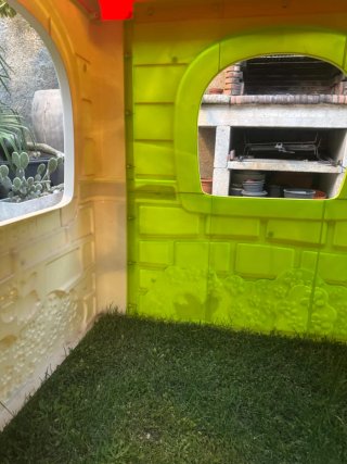 Casita de juguete infantil (feber)