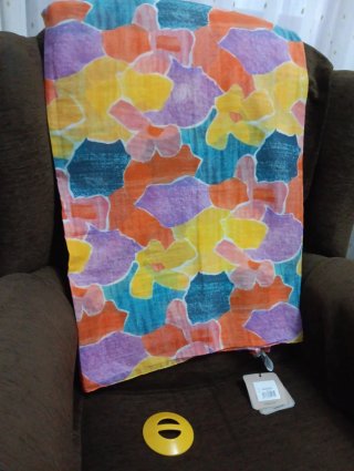 Pareo multicolor nuevo con hebilla